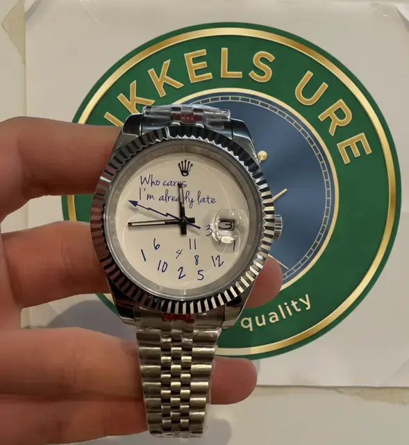 UDSALG "Who cares I'm already late" Ur