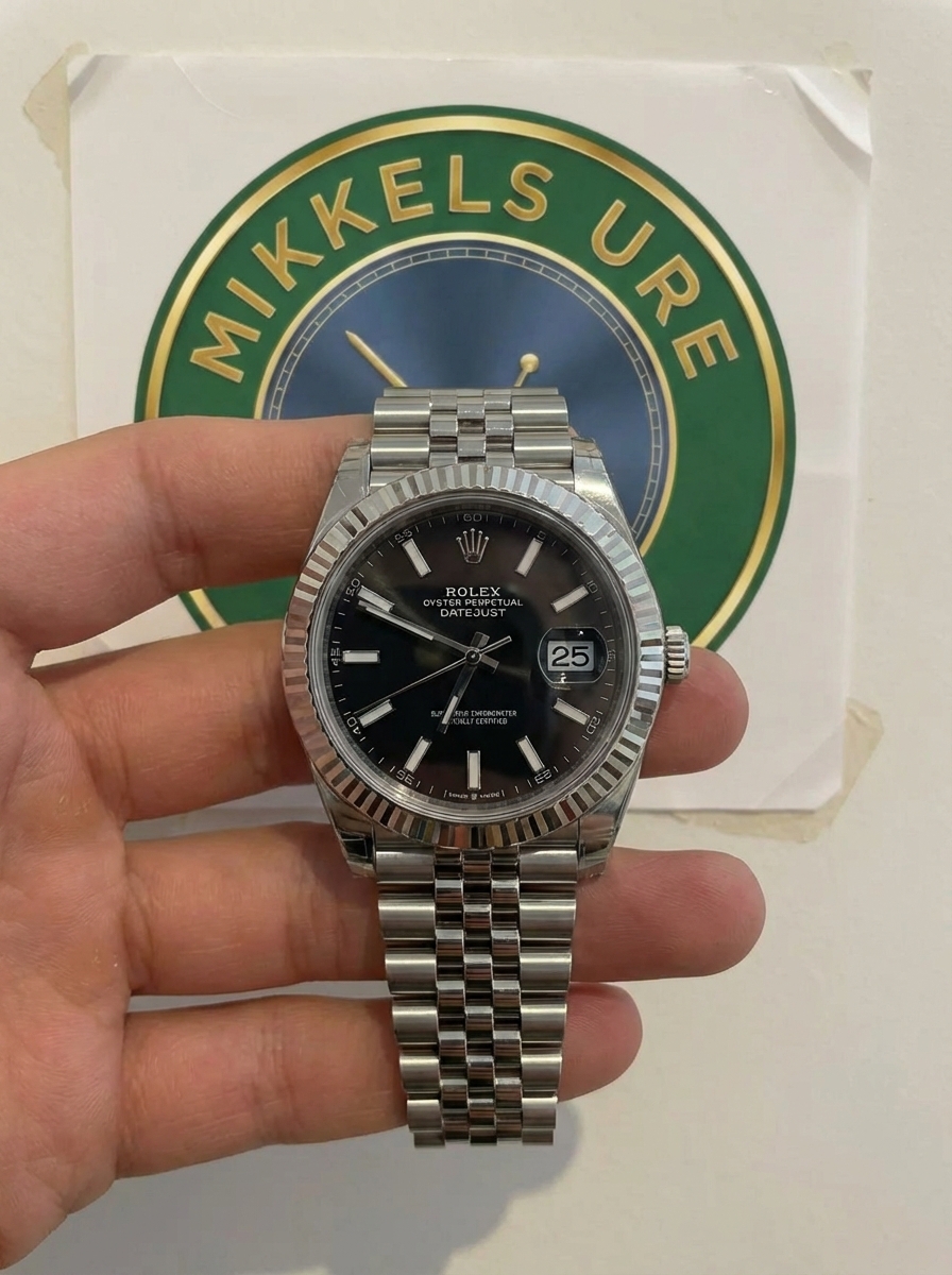 Rolex Datejust 41 Black Dial Jubilee