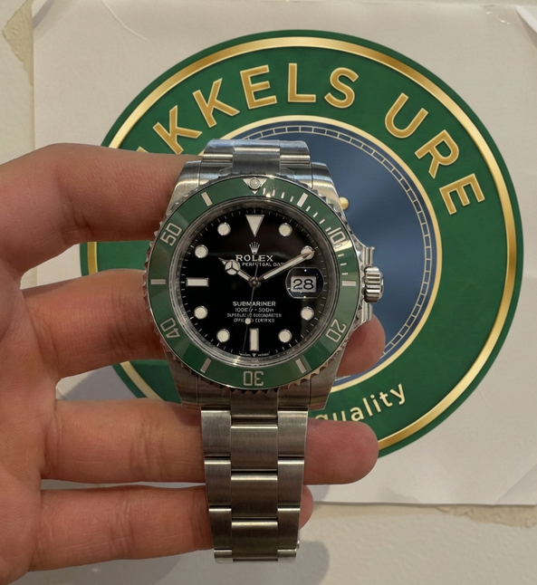 "Starbucks"Rolex Submariner Date