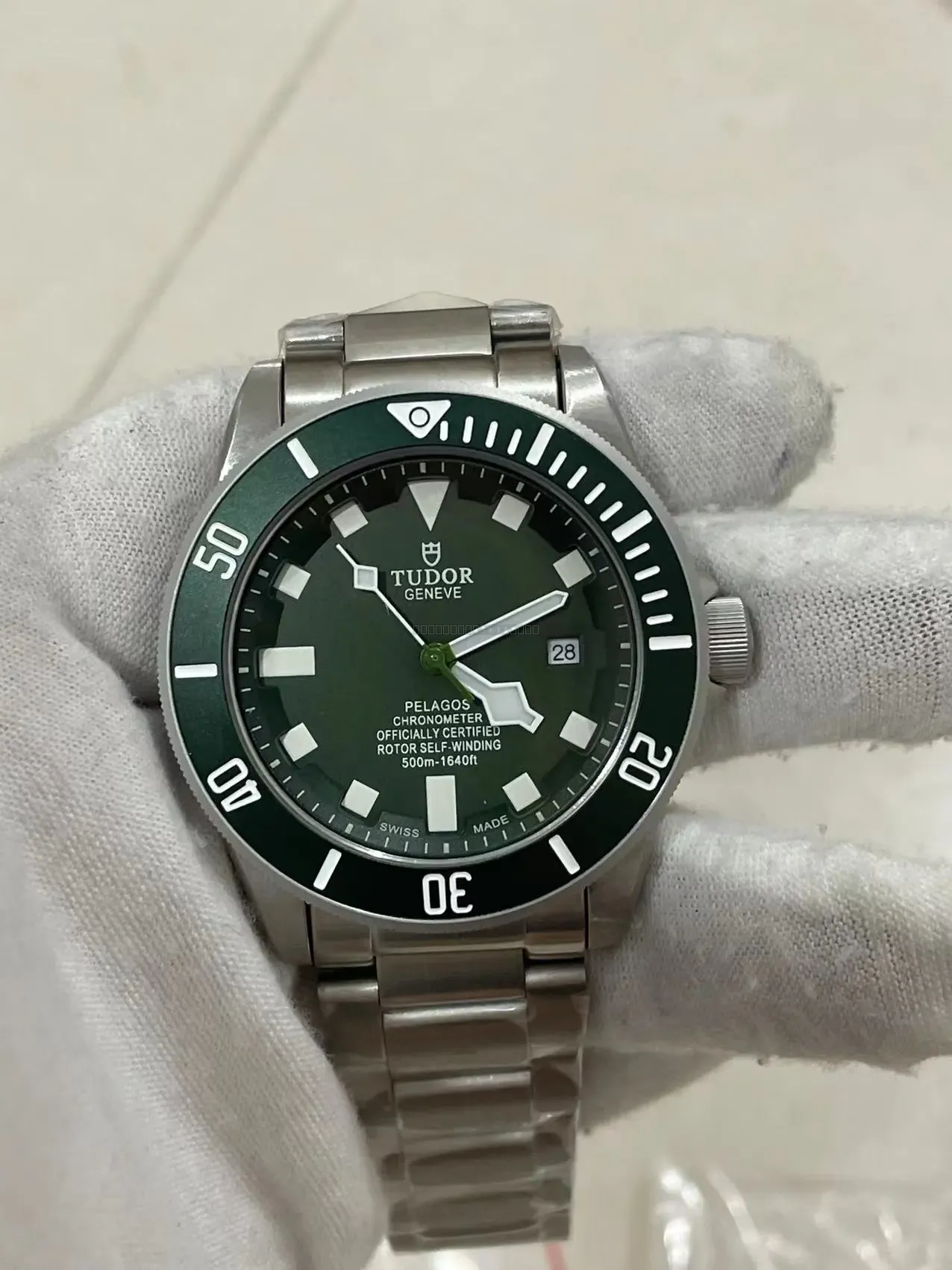 Tudor Pelagos Stål Grøn 42 mm